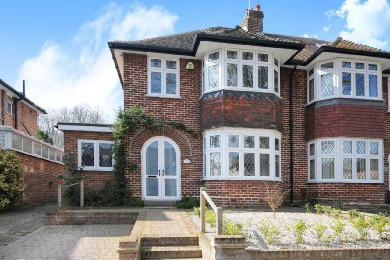 Villa Oak Tree Londres Exterior foto